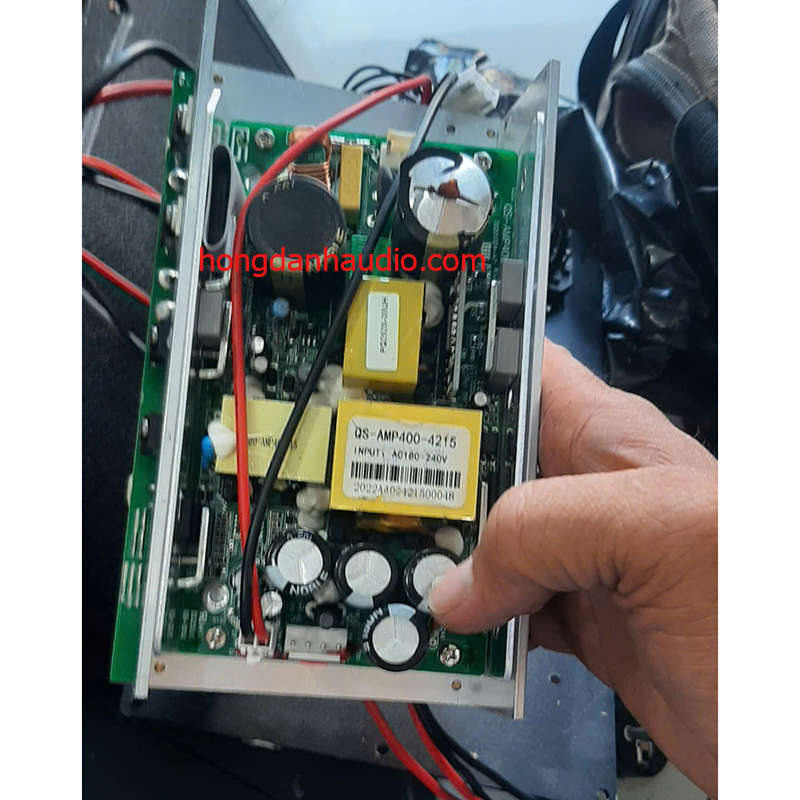 sửa loa kéo mất nguồn